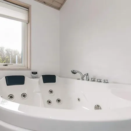 Three-Bedroom Holiday home in Løkken 39 Løkken