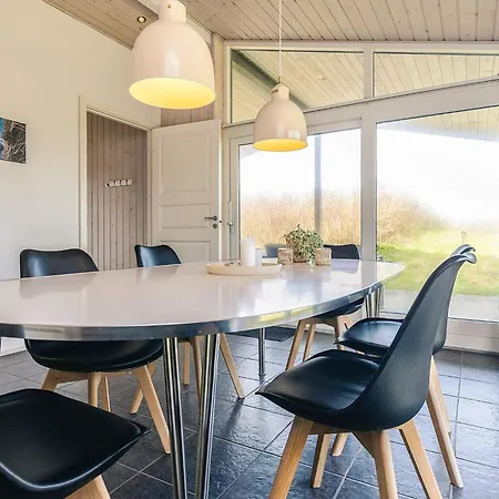 Three-Bedroom Holiday home in Løkken 39 *